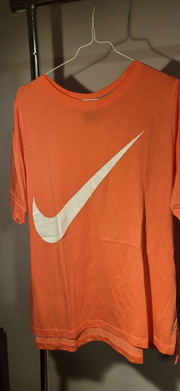 Nike orangs æfingabolur