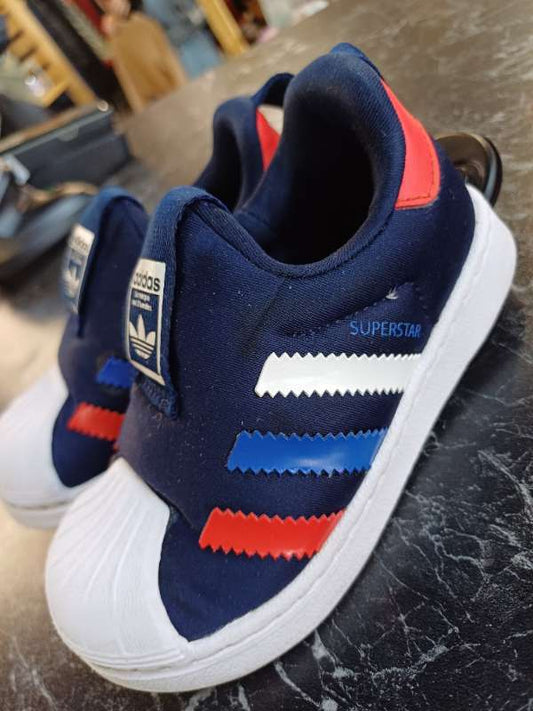 Adidas barna skór