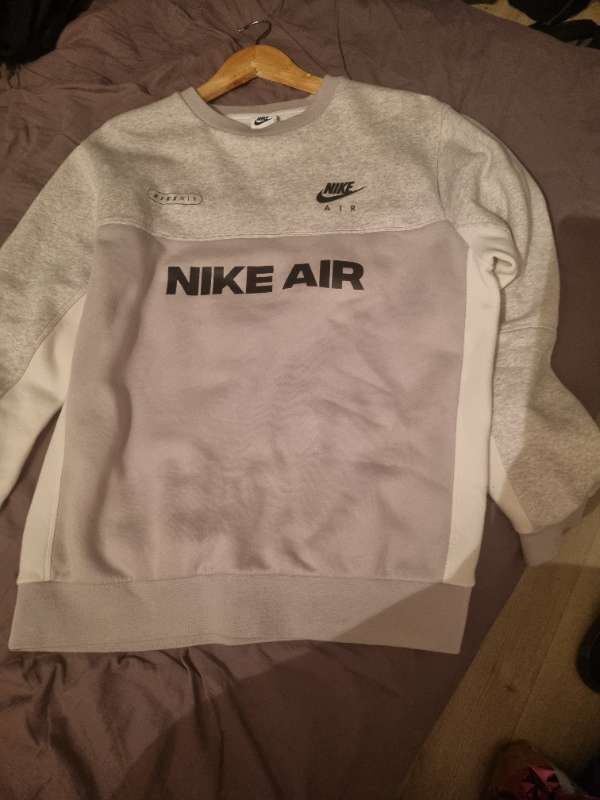 Nike air peysa