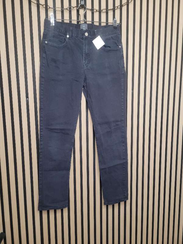 H&M slim fit 31/32