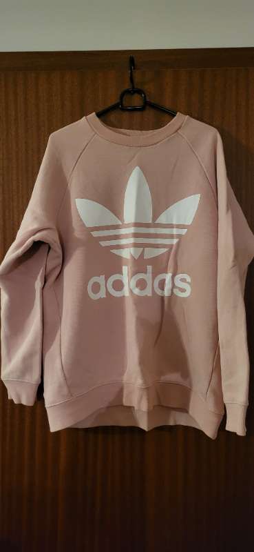 Adidas bleik peysa