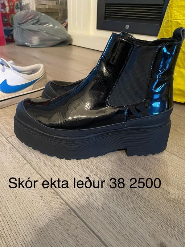 Skór ekta leður