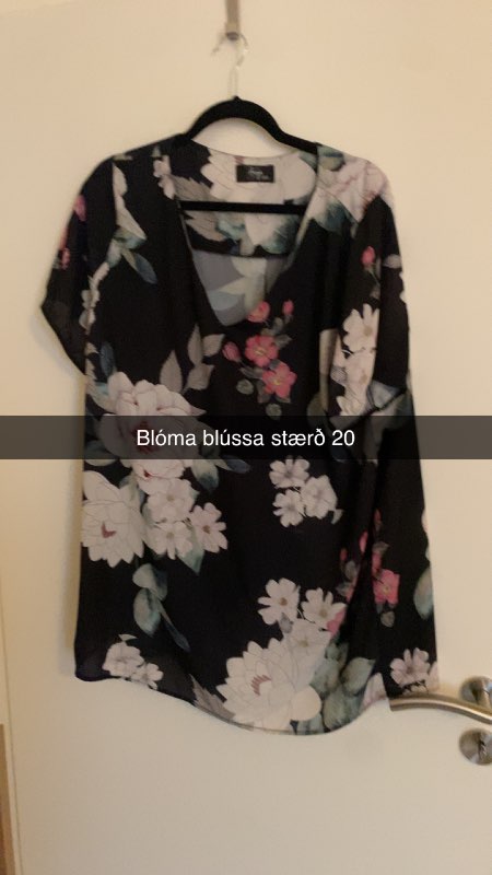 Blóma blússa