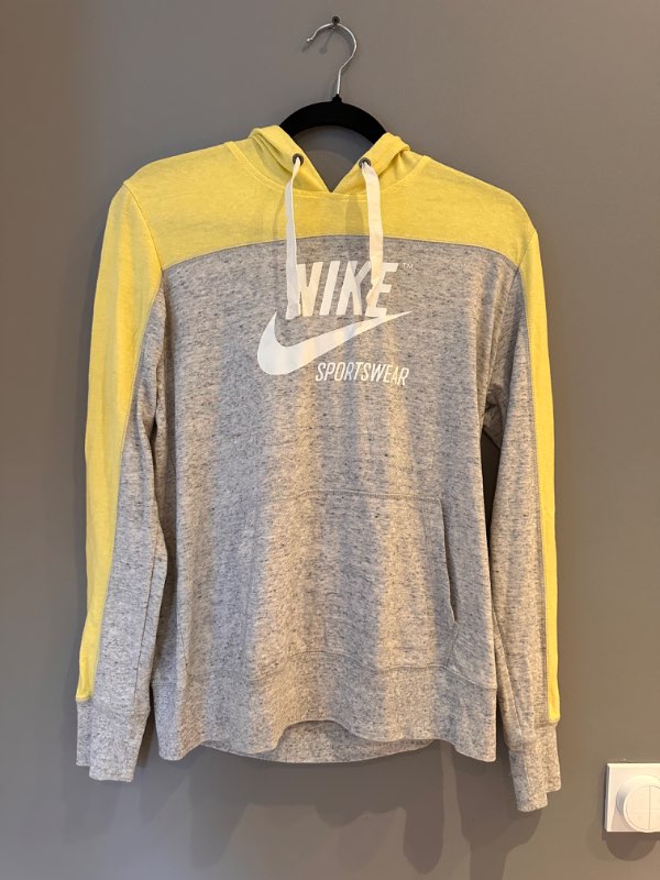 Nike bolur grár/gulur