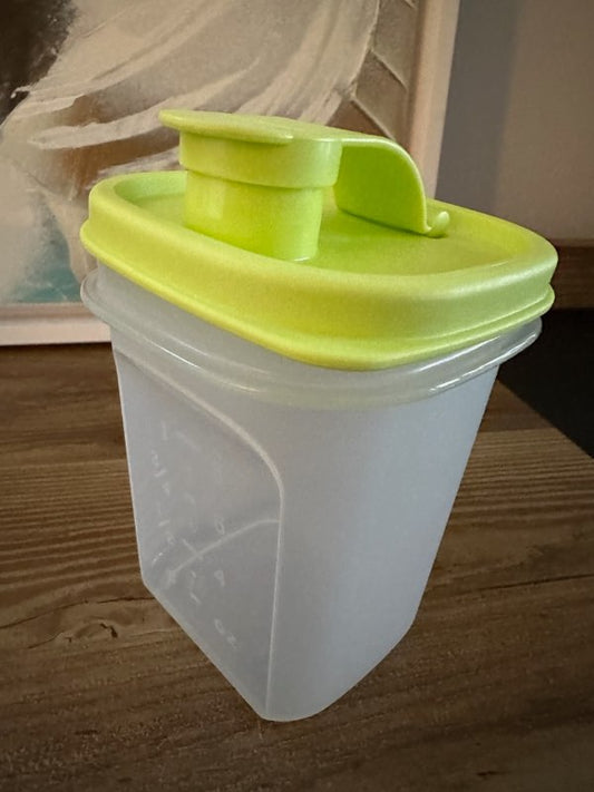 Box lemon Tupperware