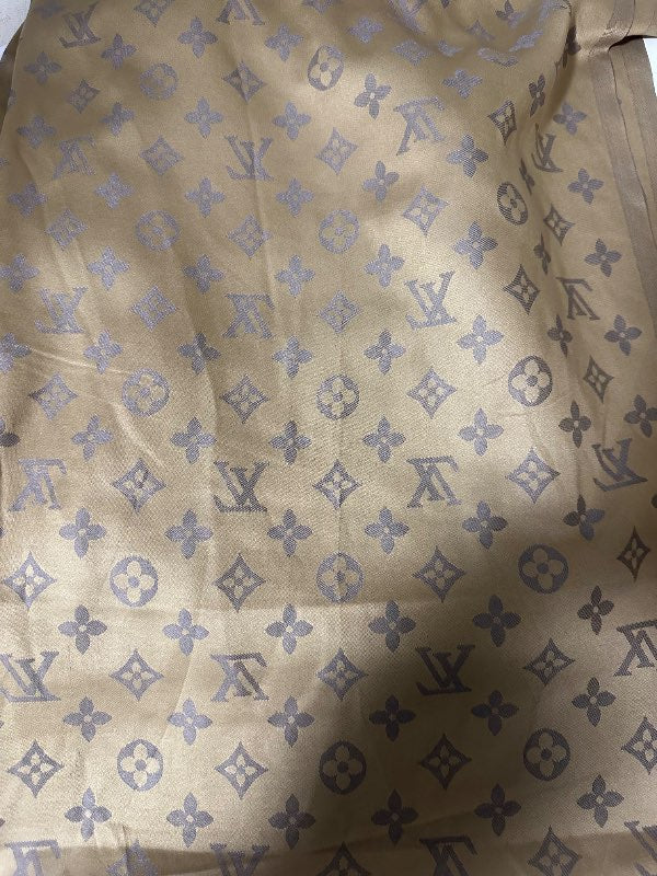 LV scarf brown