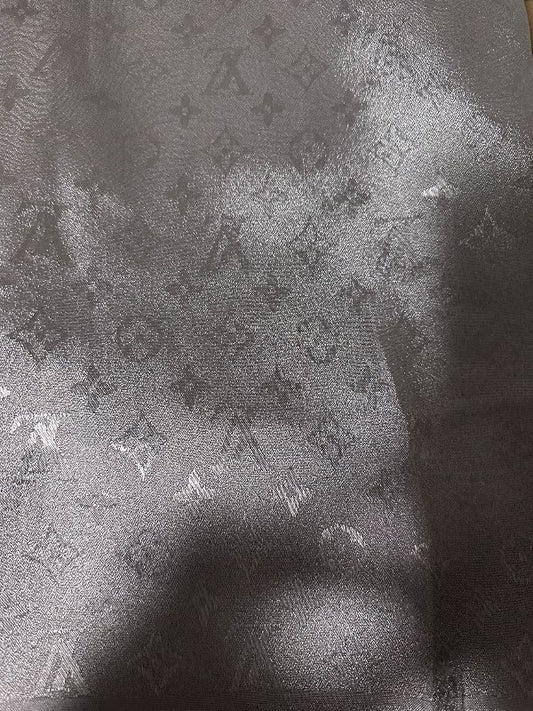 LV scarf grey