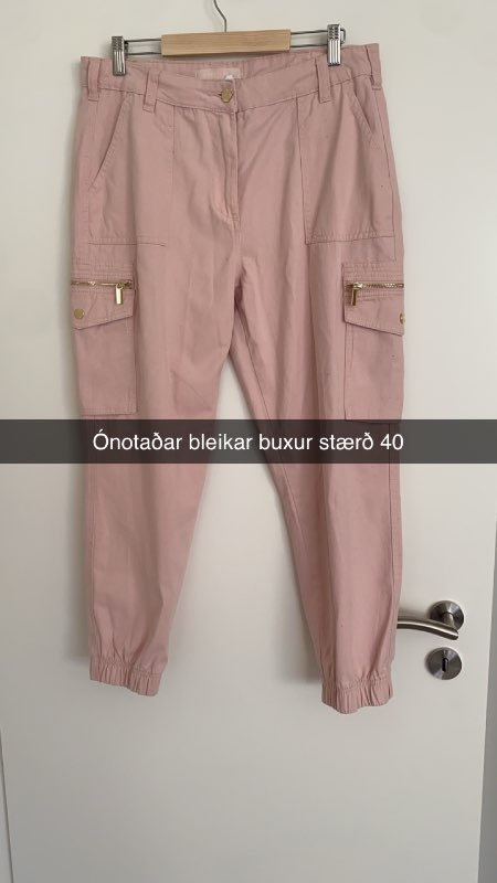 Ónotaðar ljósbleikar buxur