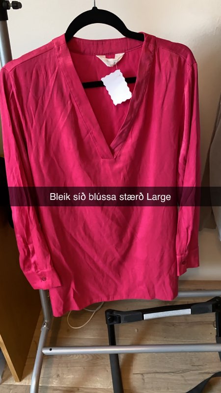 Bleik síð blússa