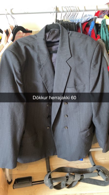 Dökkur herrajakki