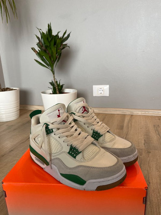 Jordan 1 Pine Green